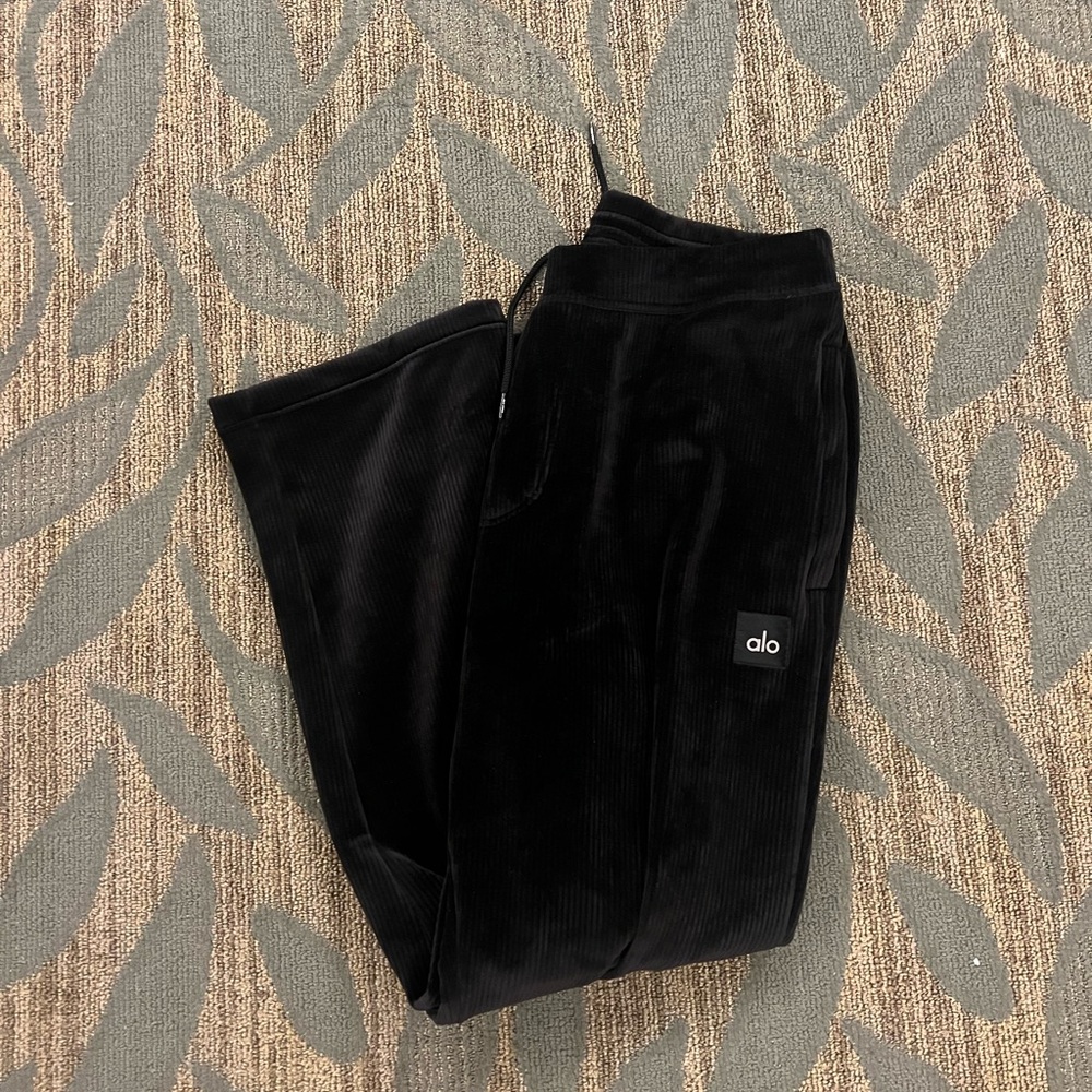 alo black sweatpants